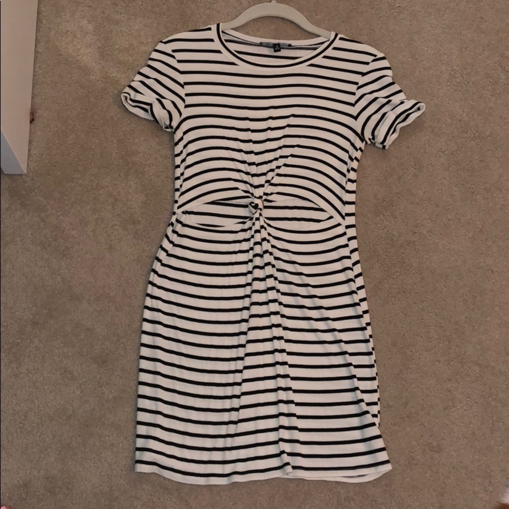 Kendall & Kylie striped dress with cut out! Small